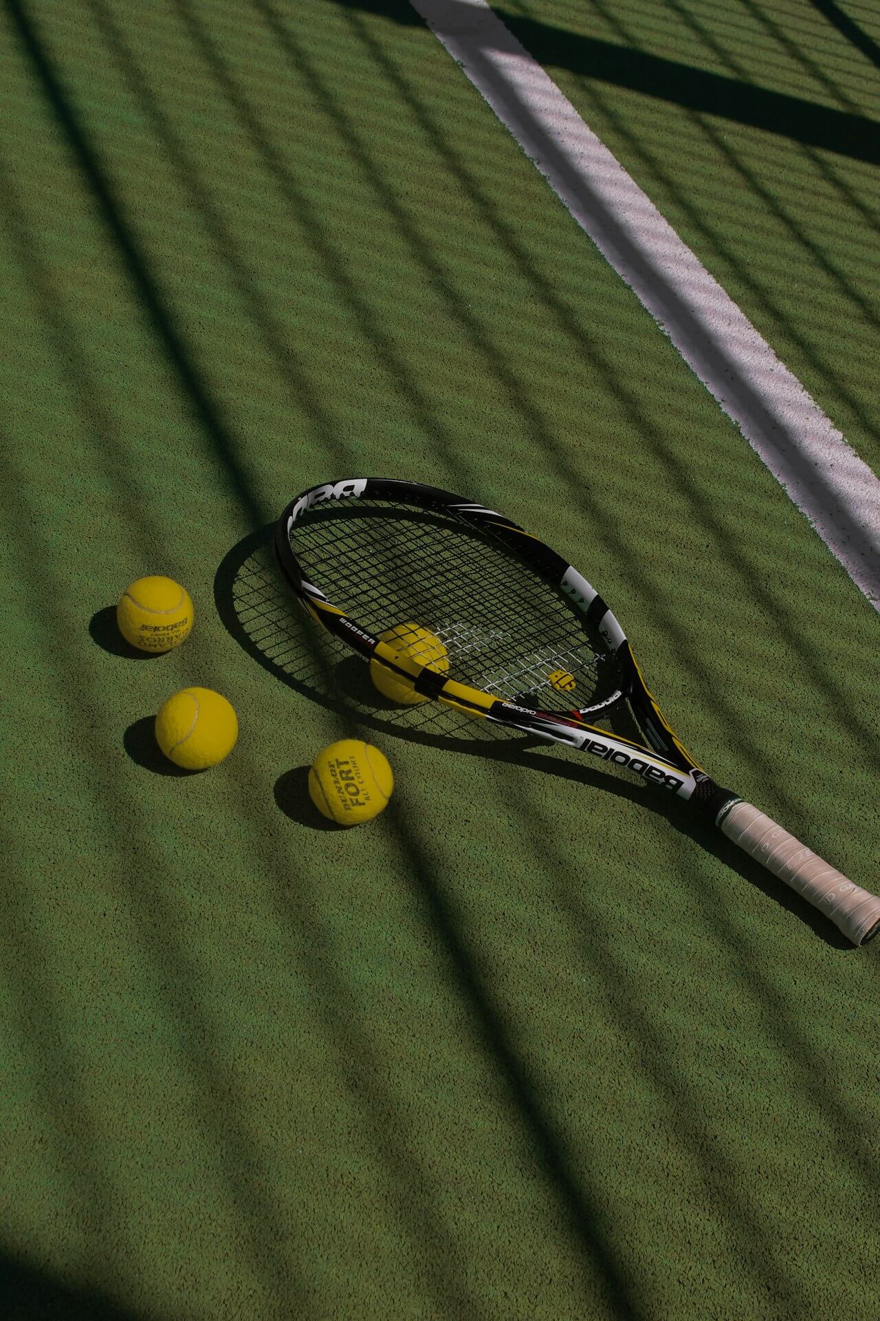 Cours collectif de tennis pour adultes avec entraîneur professionnel au TC US Ormesson
